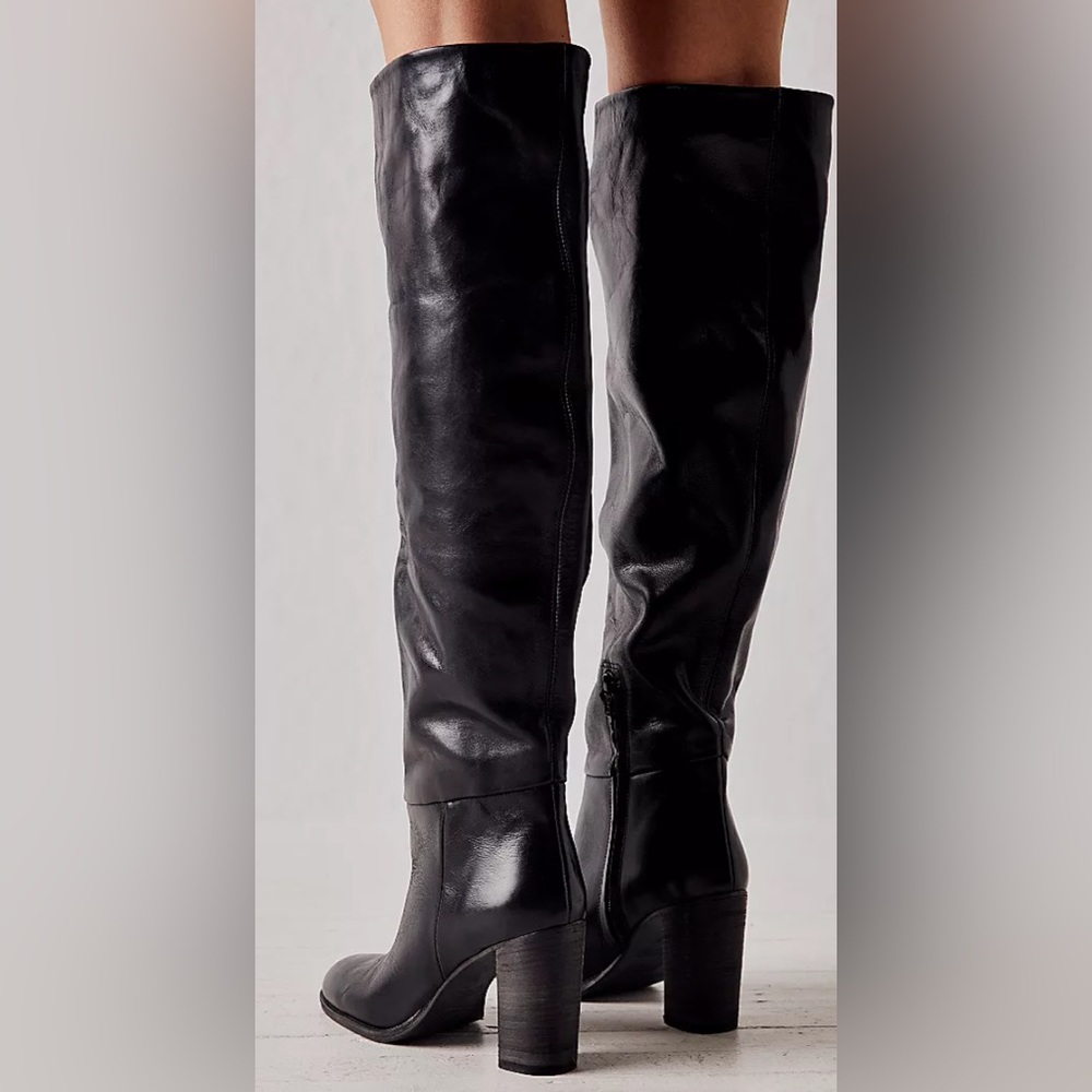 Free People Dakota Tall size 40/10 black knee high boots new never worn